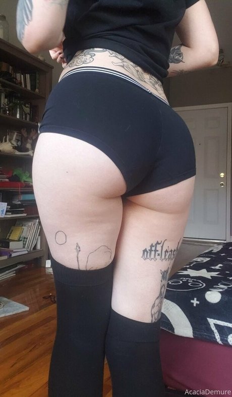 molotovcocktease desnuda onlyfans