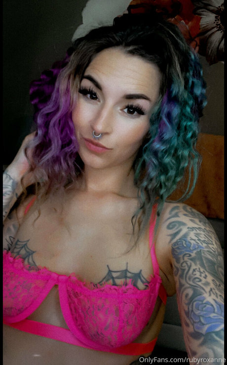 rubyroxanne onlyfans pic