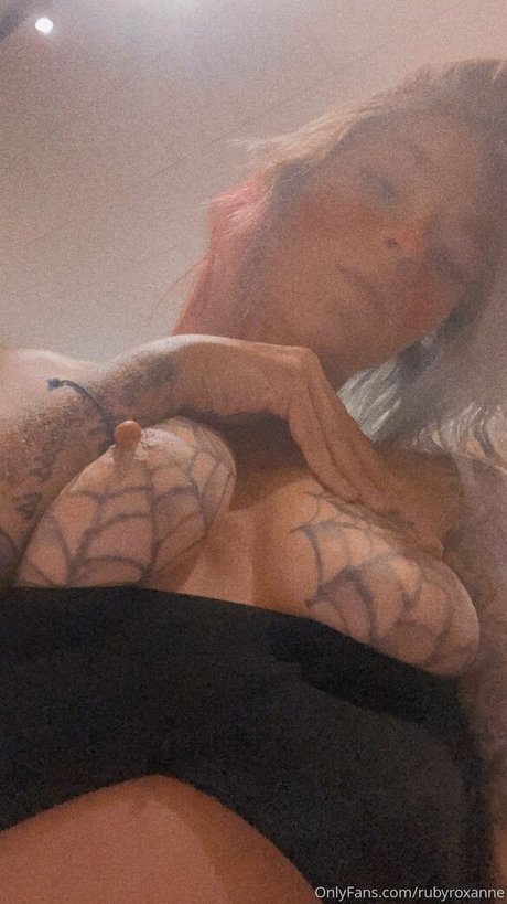 rubyroxanne leaked nudes onlyfans