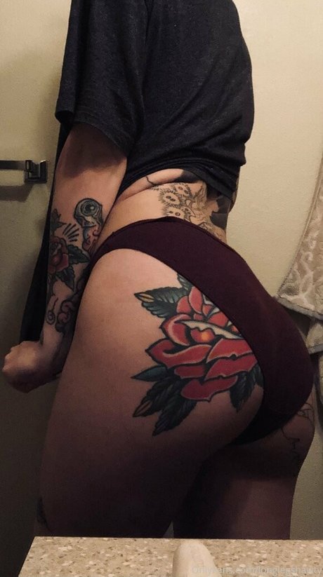 longlegshawty nude leak onlyfans