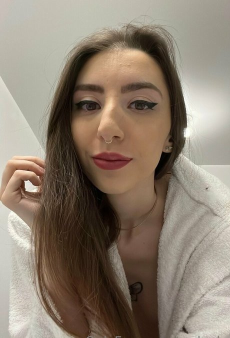 smlgalx strip onlyfans