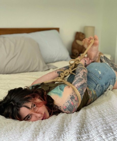 thewickedwren onlyfans xxx