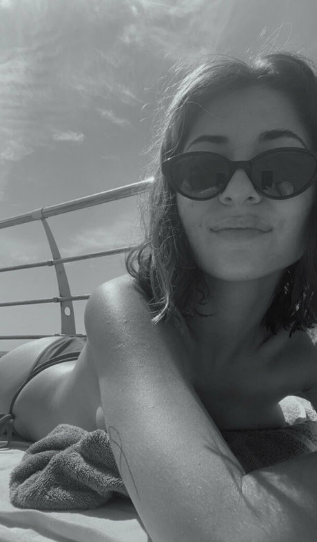 italian milf onlyfans free nude photos