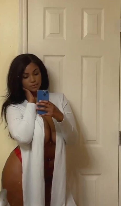 Sophia Cardinez onlyfans naked leak