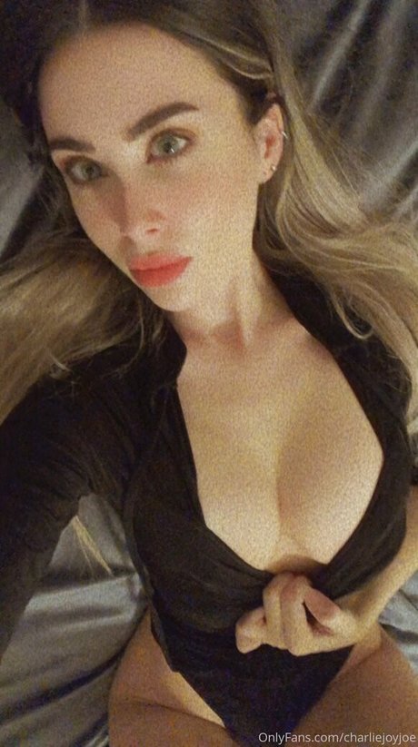 charliejoyjoe onlyfans star