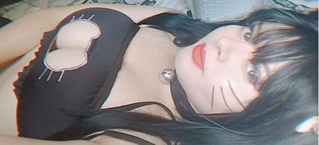 Zeldaisonfire onlyfans model