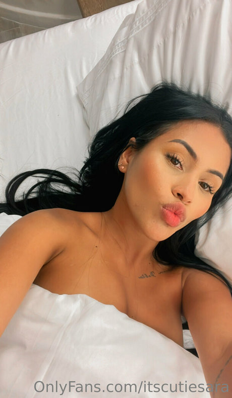 itsthesaracutie only fans nude leaks