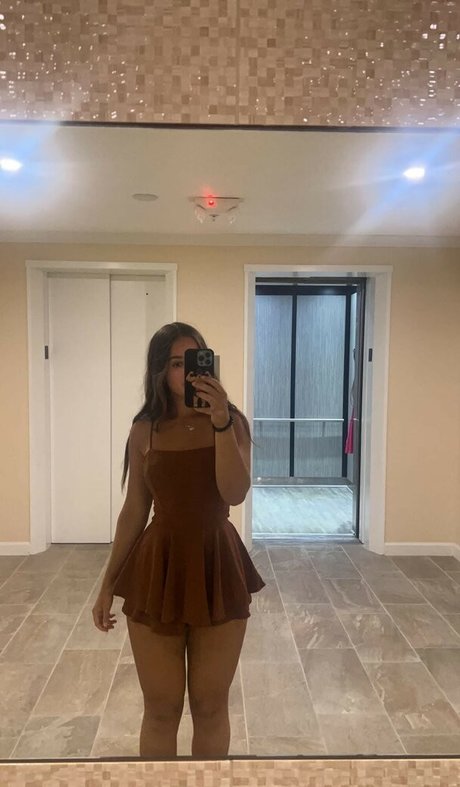 Makayla Mcquoid naked leaked onlyfans