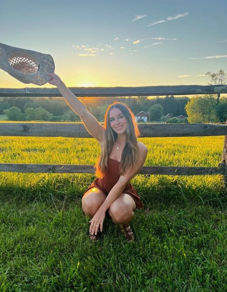 Makayla Mcquoid onlyfans sexy