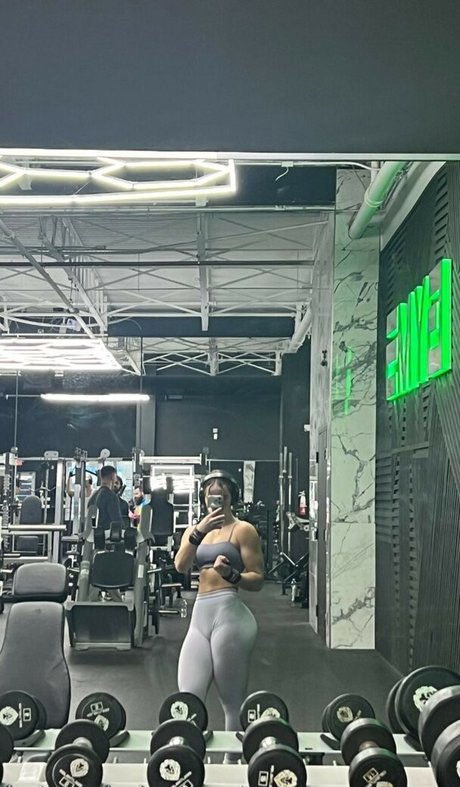 Makayla Mcquoid leaked onlyfans content