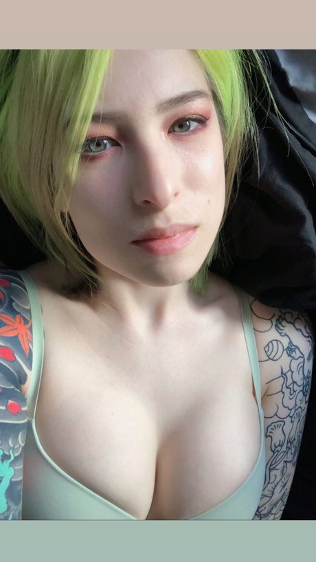 Candie Bolton nude onlyfans leaks