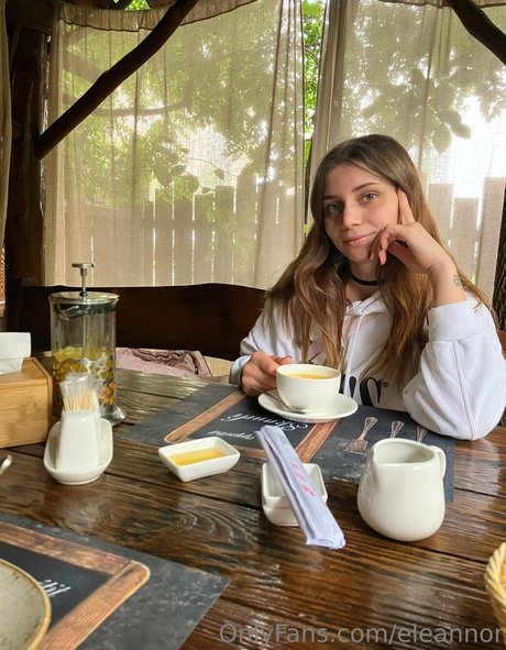 syren of paradise only fans pictures