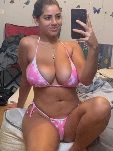 Lyss Savage new onlyfans