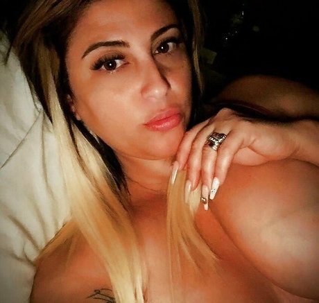 denia pettessen onlyfans strip