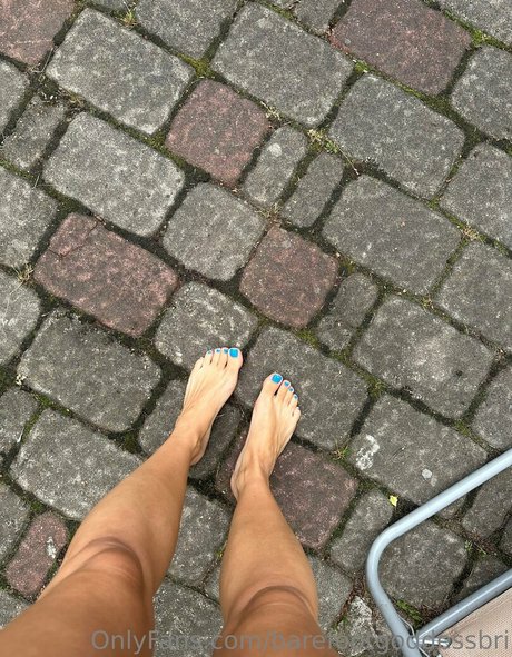 barefootgoddessbri onlyfans leak nude