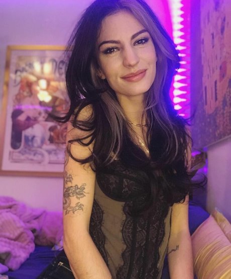 eve wasframed onlyfans content