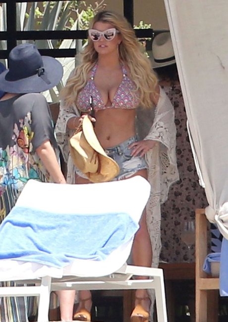 Jessica Simpson onlyfans model photo