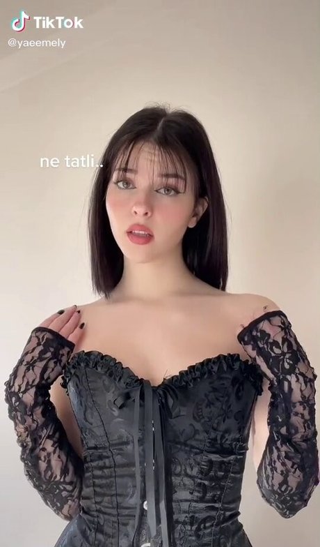 melisayamac onlyfans nude leak