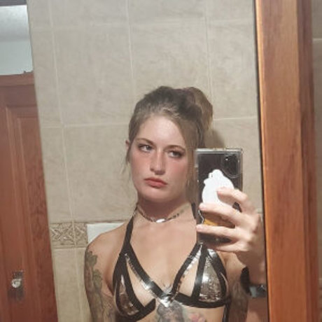 Mikayla Raines naked only fans