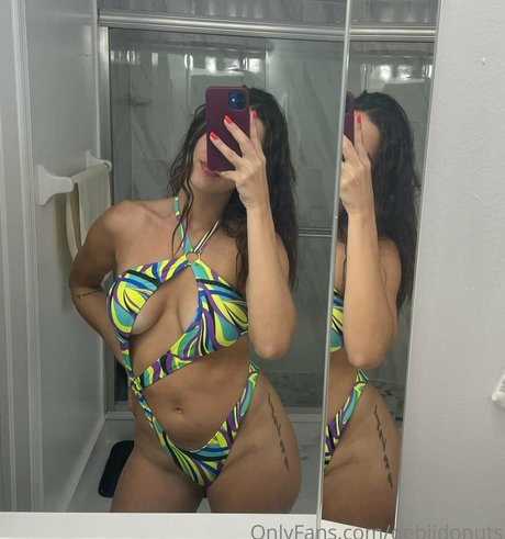 debiidonuts xxx onlyfans