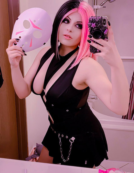 curvy babe onlyfans hot naked galleries