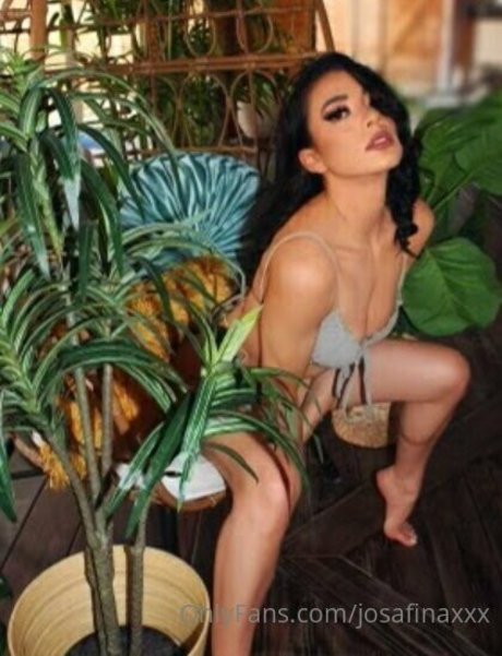 josafinaxxx onlyfans topless