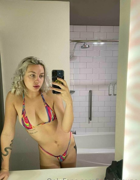 kira kitsune porn onlyfans leaks