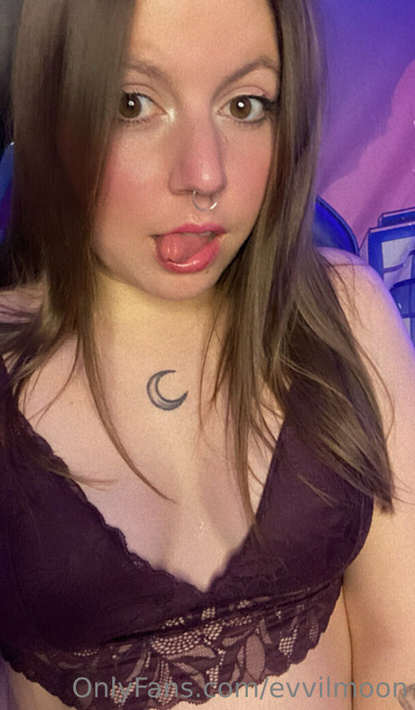 evvilmoon sex onlyfans