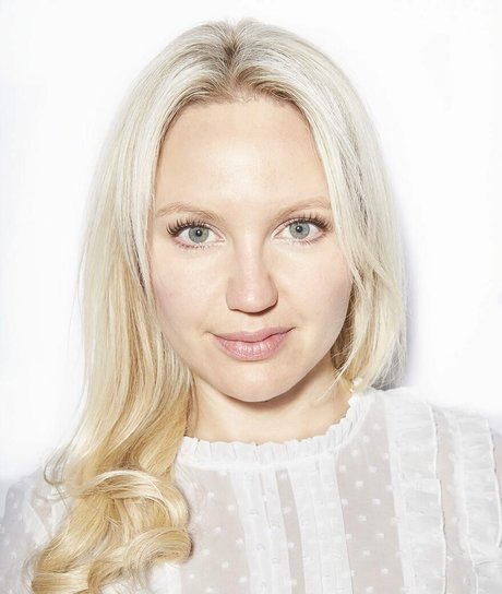 Kim Pearson onlyfans lesk