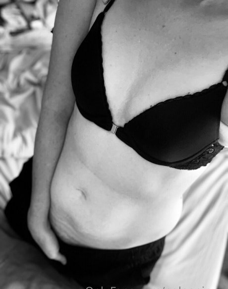 paleopinup onlyfans nude porn