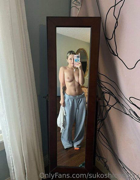 sukoshicosplay leaks only fans