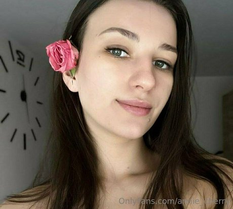 annie cherry onlyfans leak