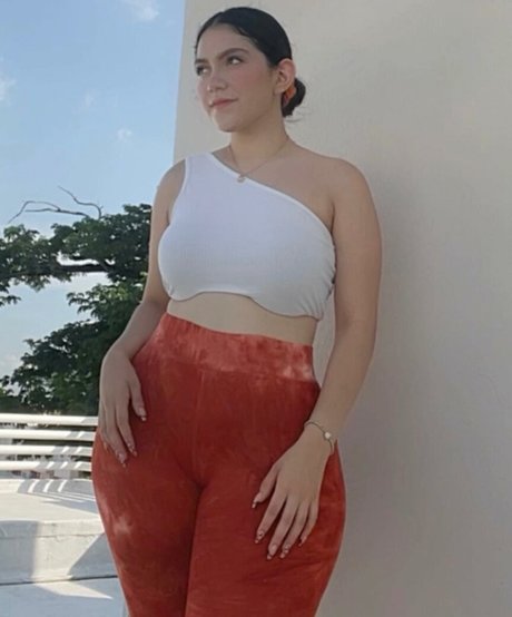 Valeria Alcala onlyfans sextape