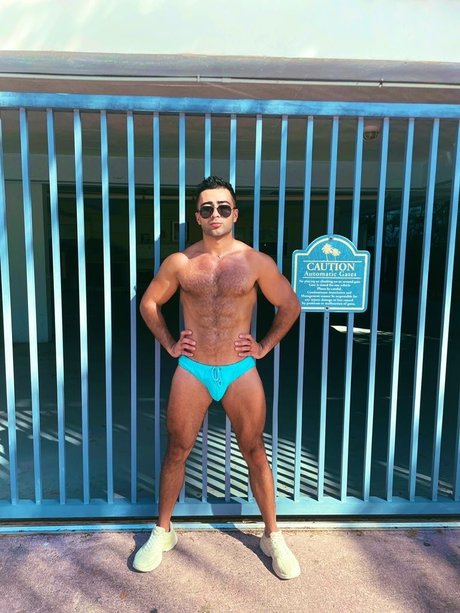 AmirPounding4FREE onlyfans leak ass