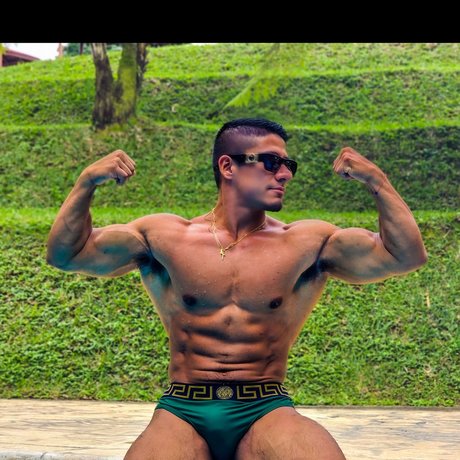 Muscled Latino_ onlyfans leaked dirtyship