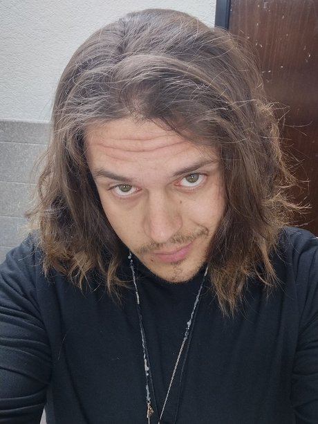 RaOne1228 onlyfans model