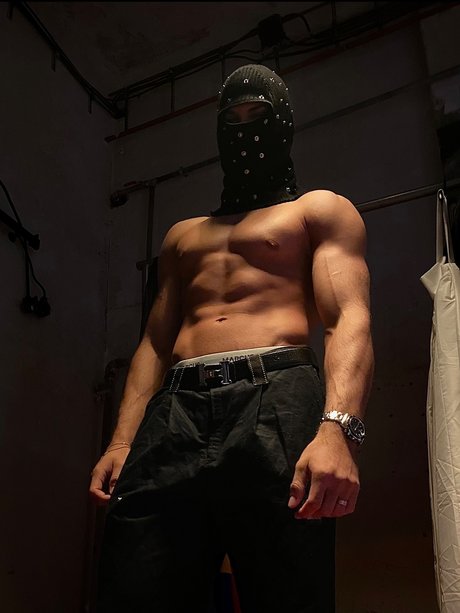 _Aesthetic Gym God_ onlyfans leaks nude