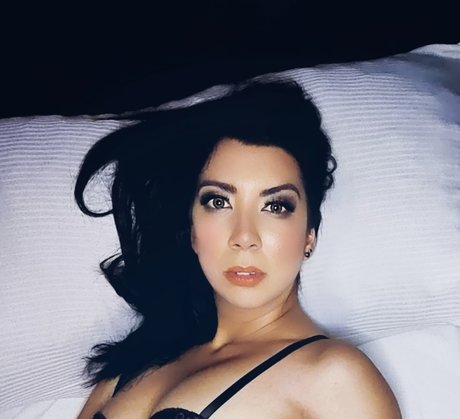 Adventurer Aurora leaked onlyfans