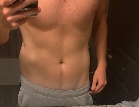 Tall guy onlyfans nude leaks
