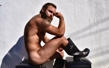 Baby Bear Muscles nudes only fans