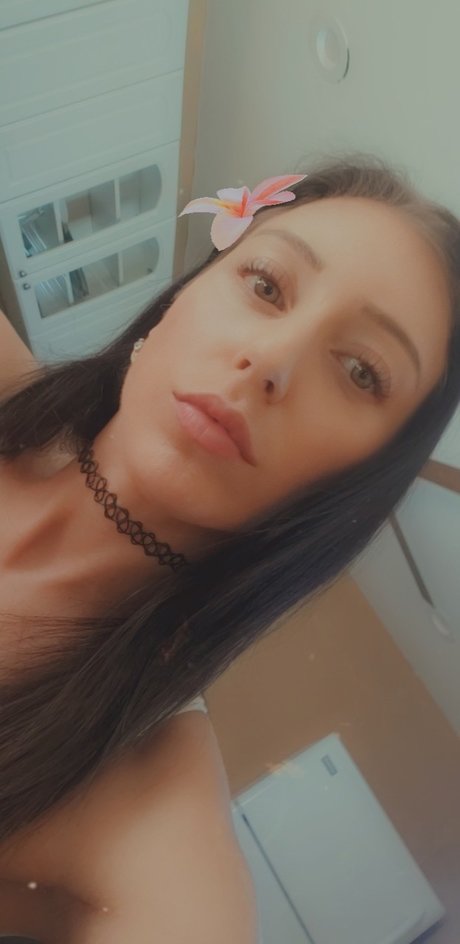 Alissa Avni onlyfans leaks nudes