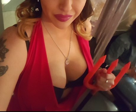 Adriana Lace naked onlyfans pics