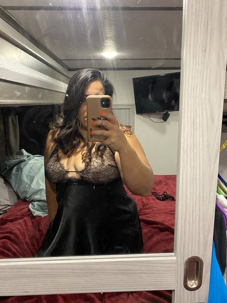 Nurse Jennifer nude onlyfans pics