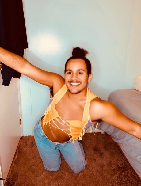 Aron_ onlyfans leak new