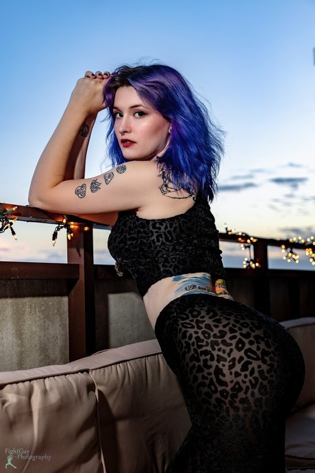 Kit Carter onlyfans leaked.