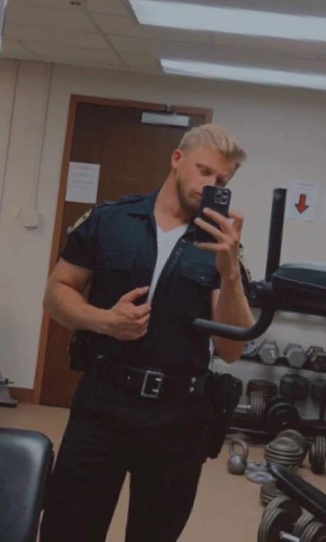 OfficerDom onlyfans sextape