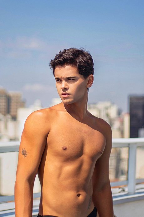 SAM REIS only fans pictures