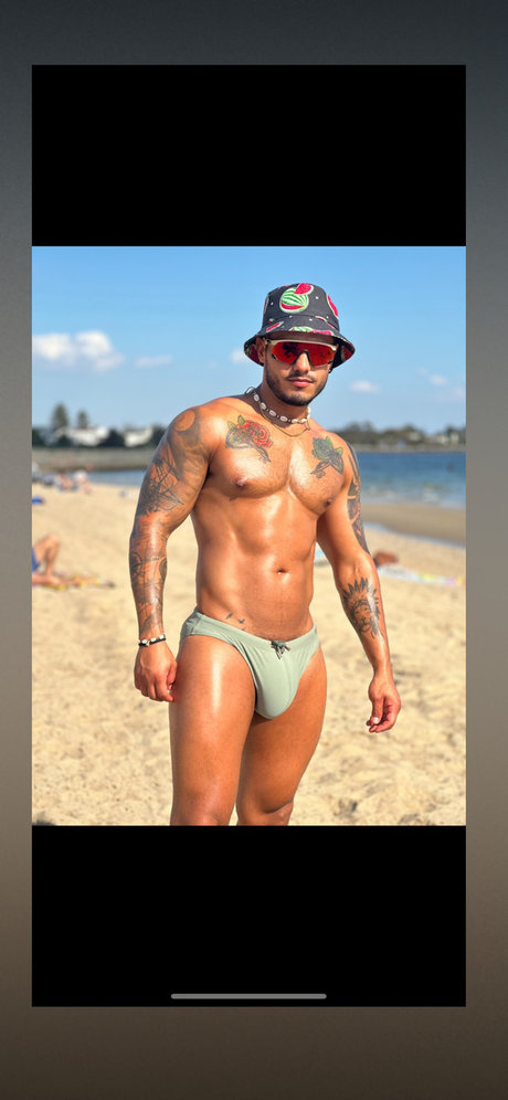 Julian Gio onlyfans leaked pictures