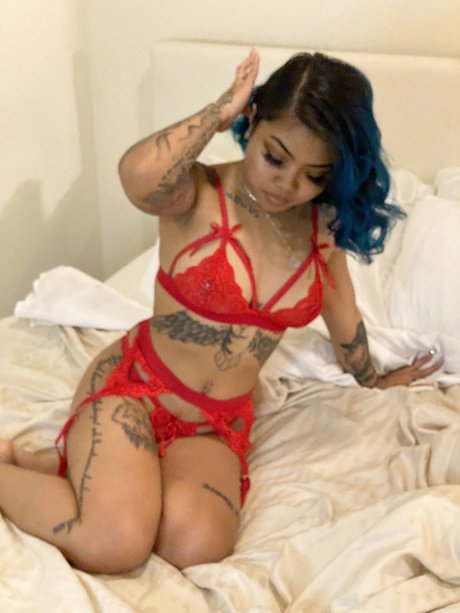 Aiko_ on onlyfans