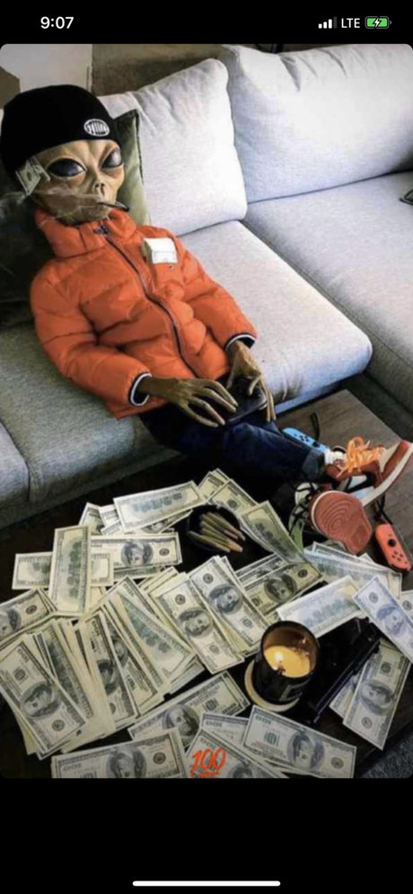 Alien Brain_ onlyfans pics